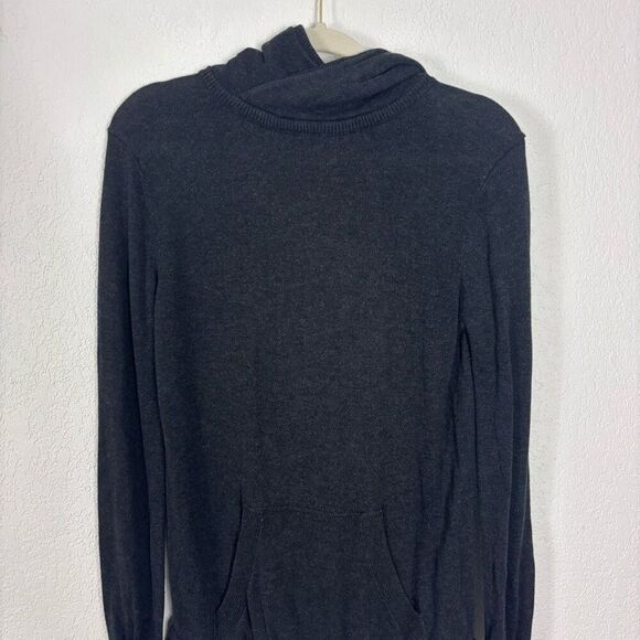 Lululemon Women's Charcoal Grey Hooded Pullover Sweater with Pocket - Picture 3 of 8